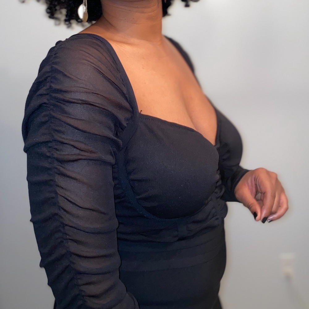 little black dress 🖤 bodycon - Picture 5 of 7